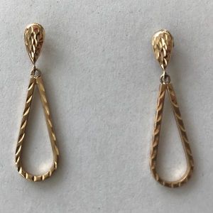 Jewelry - Gold Tear Drop Earrings Jewelry - Gold Tear Drop Earrings